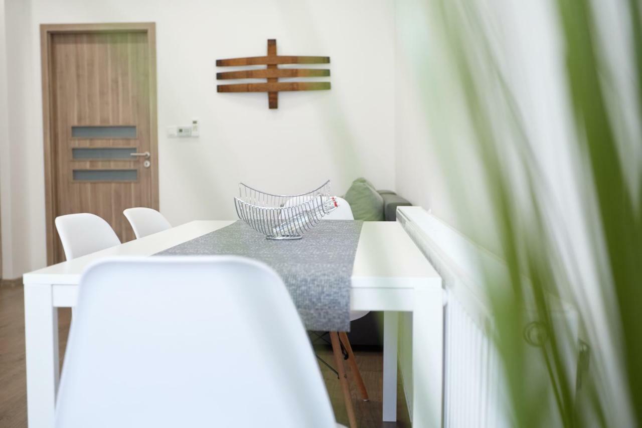 Foter Apartman Ii. ヴィッラーニ エクステリア 写真