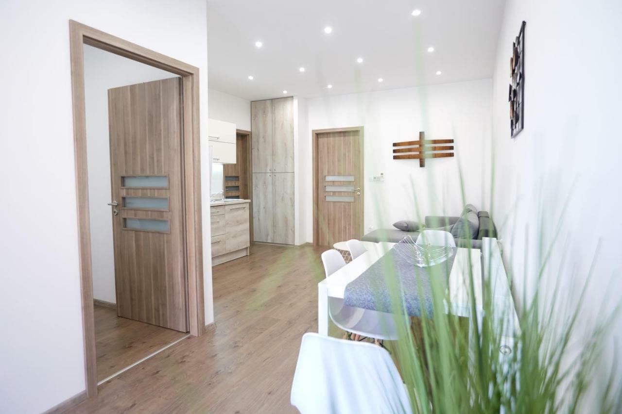 Foter Apartman Ii. ヴィッラーニ エクステリア 写真