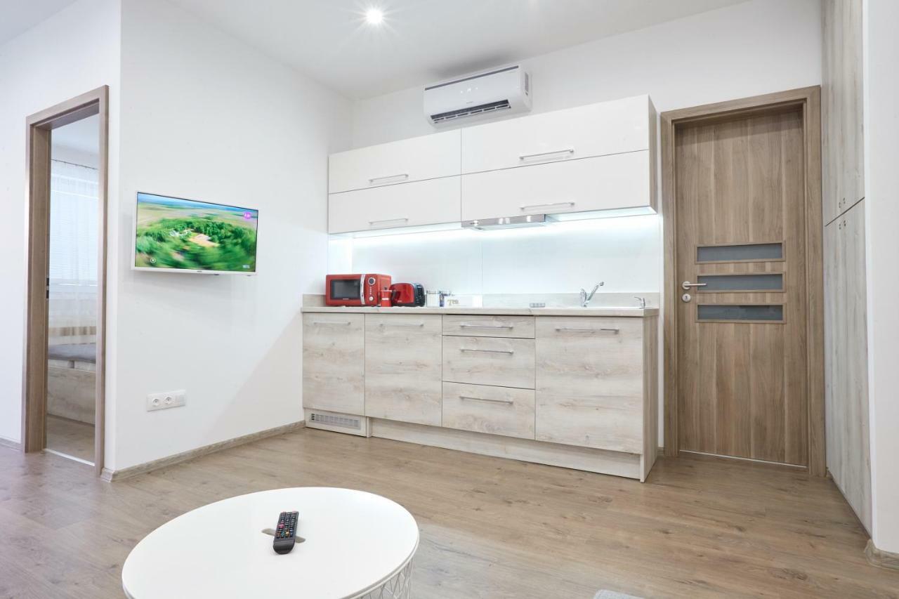 Foter Apartman Ii. ヴィッラーニ エクステリア 写真